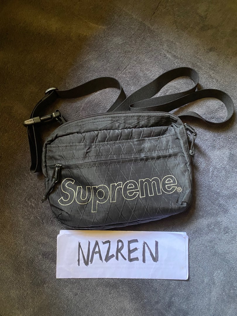 Supreme FW18 Shoulder Bag