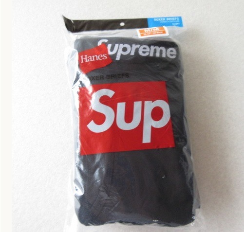 Supreme x Hanes 4 Pack Black Boxer Briefs