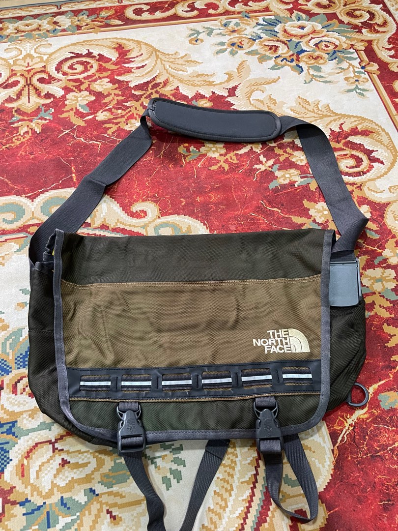 The North Face Men s Fashion Bags Sling Bags on Carousell