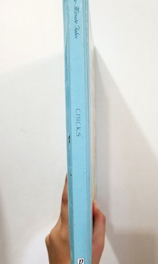 THREE MINUTE TALES CHILDREN'S BOOK (Category: Children's Books) located in Pasig City. Submitted by thrifty.shop25 (Listing ID 1264431509, Image 2). Description: BIG PADDED BOOK.