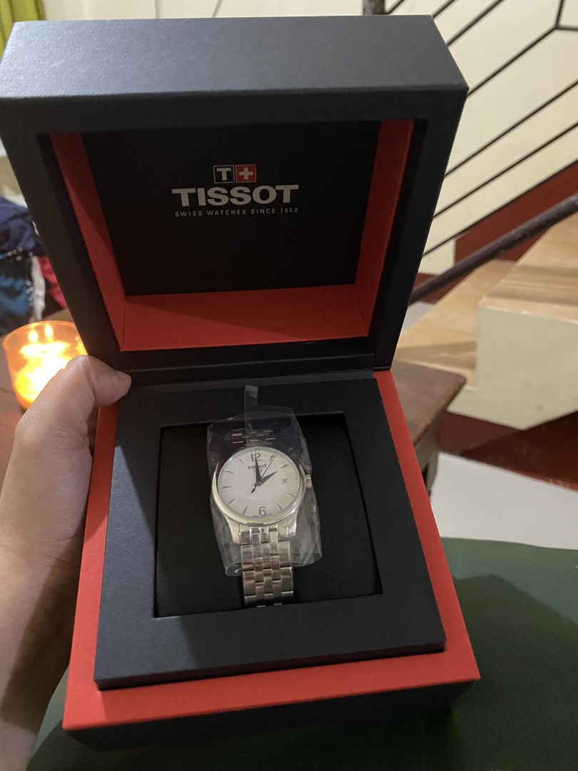 Tissot T0632101103700 Luxury Watches on Carousell