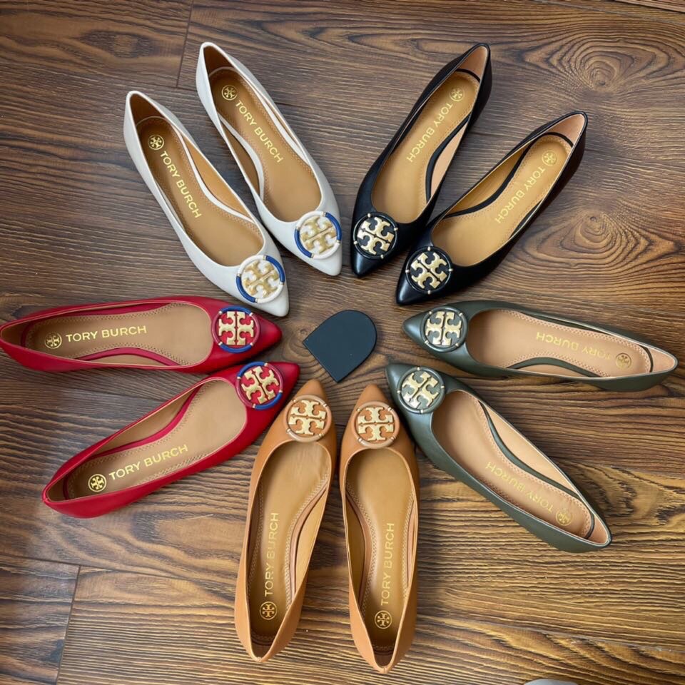 Tory burch low heel hot sale shoes