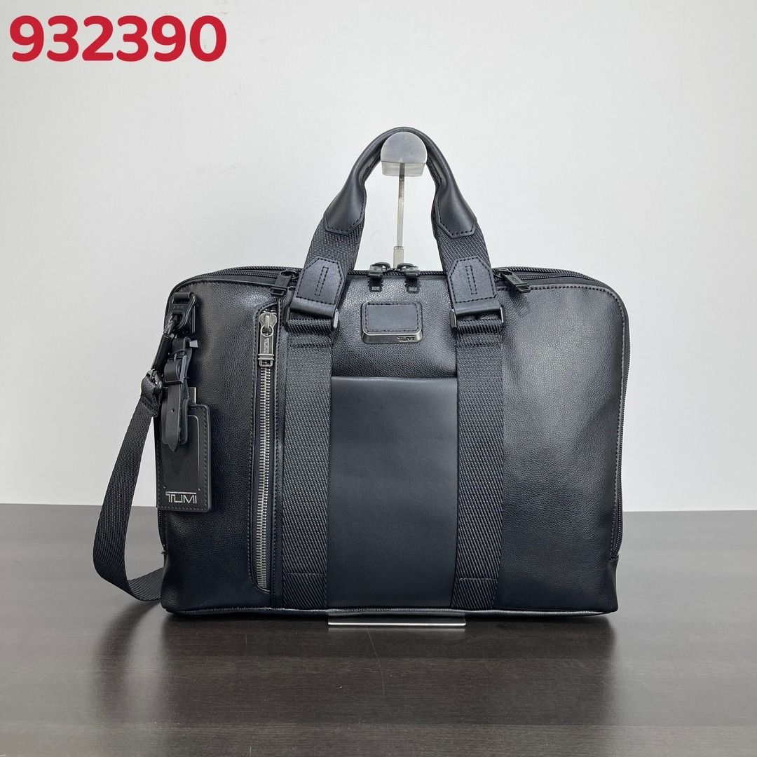 Tumi aviano slim brief hot sale leather