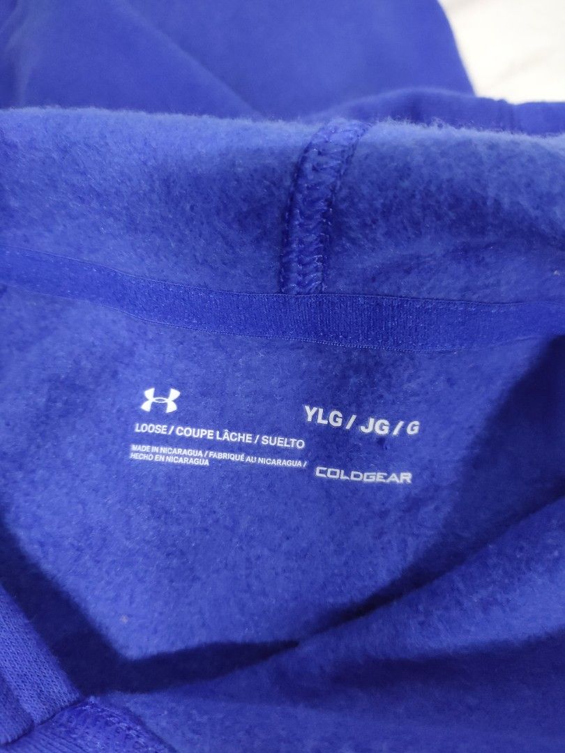 UNDER ARMOUR COLDGEAR PULLOVER HOODED SWEATSHIRT, Men's Fashion, Coats,  Jackets and Outerwear on Carousell