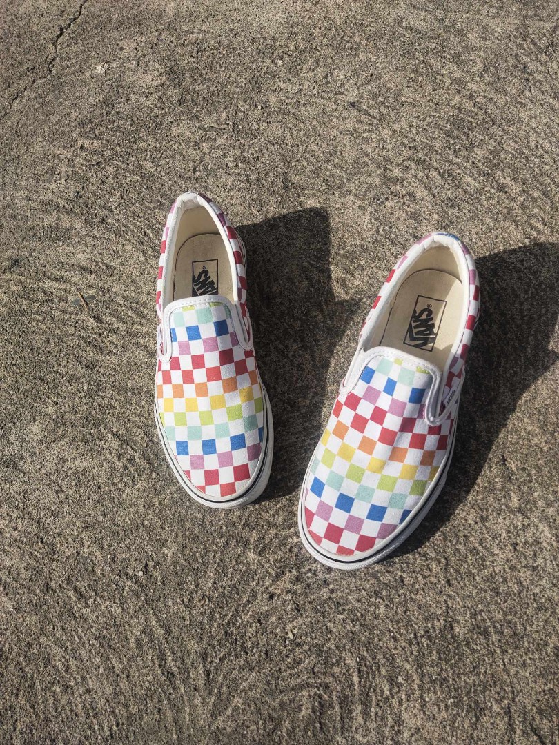 VANS RAINBOW SLIP ON, Men's Fashion, Footwear, Casual Shoes on Carousell