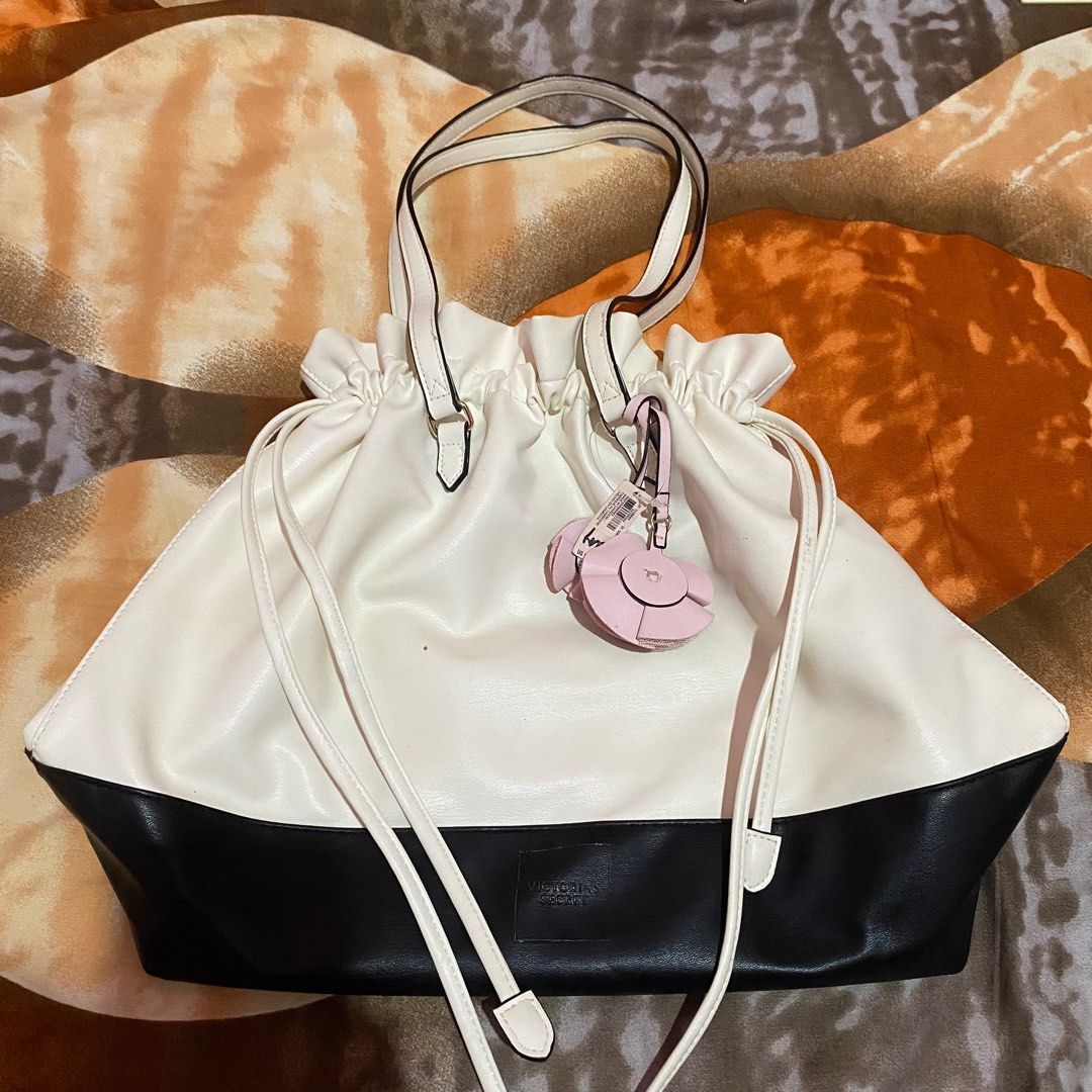 Victoria secret hotsell pink shoulder bags