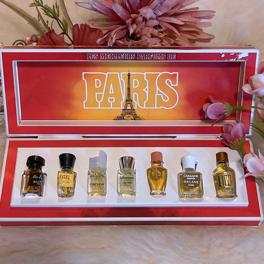 Vintage and Rare LES MEILLEURS PARFUMS DE PARIS Miniature Set Made in  France 7-Piece