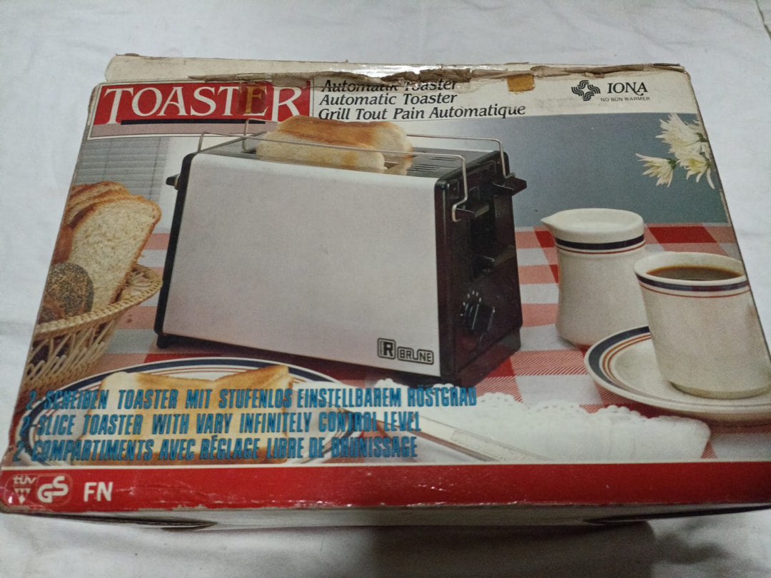 Vintage Iona Toaster (Made in Germany), TV & Home Appliances, Kitchen