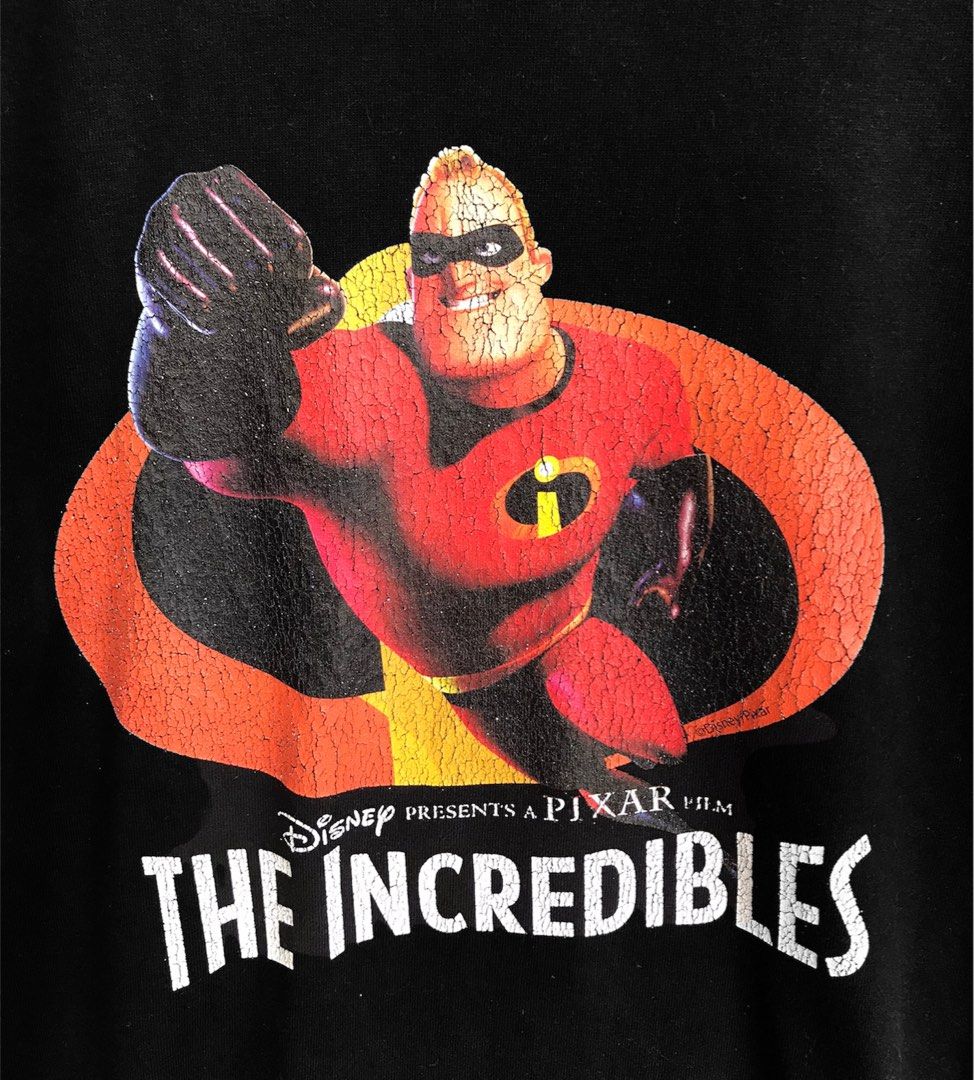 Vintage The Incredibles Movie Tshirt, Men's Fashion, Tops & Sets