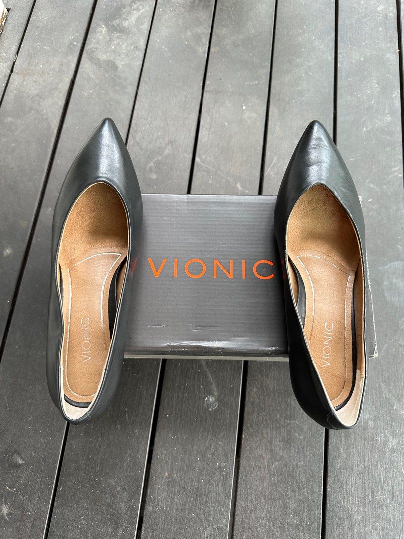 Vionic Brand New Kitty Heel Pumps