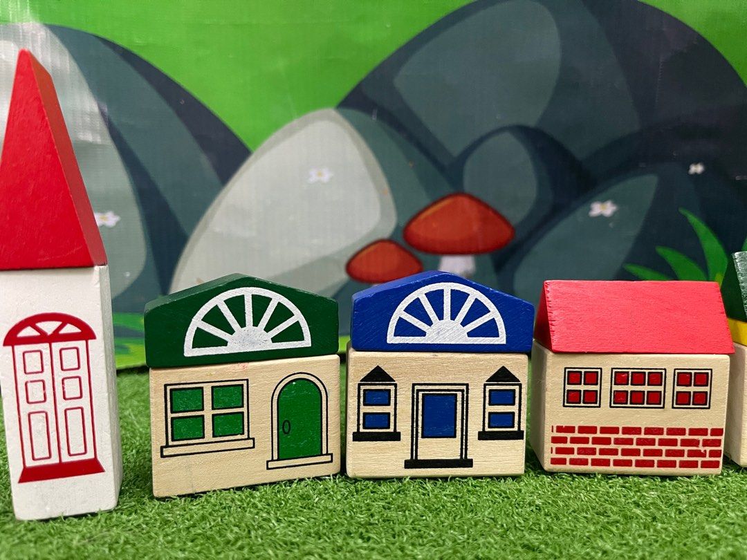 WOODEN BUILDING, Hobbies & Toys, Toys & Games on Carousell