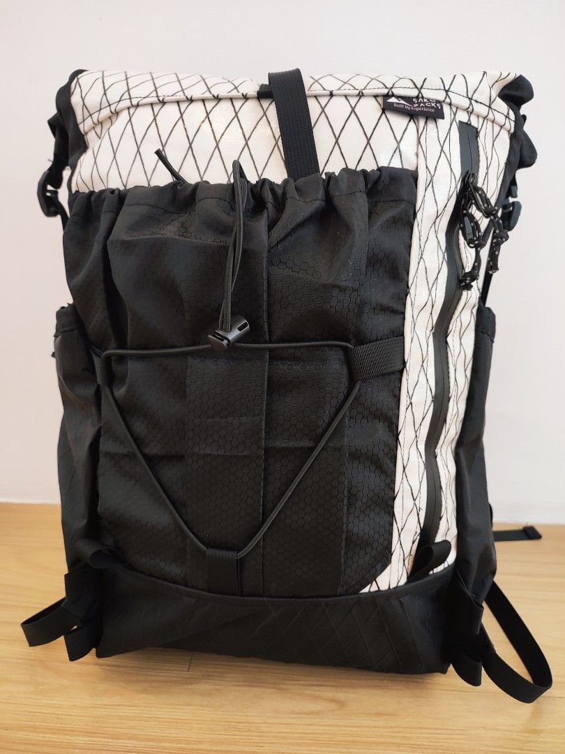Xpac Frameless Backpack 30L (Category: Backpacks) located in Caloocan City. Submitted by shineheart23 (Listing ID 1264300790, Image 1). Description: ✨ Hiking/ Travel Backpack ITEM DESCRIPTION👇👇 🇵🇭ORIGIN: Made in PHILIPPINES 💥Rain Cover: No 💥GENDER: Unisex 💥MATERIALS: Xpac fabric waterproof , High quality materials, Elastic cords, Straps, Snap button & waterproof zipper 💥BACK PACK Features: Rolltop w/ snap Button, Lightweight, Xpac fabric 