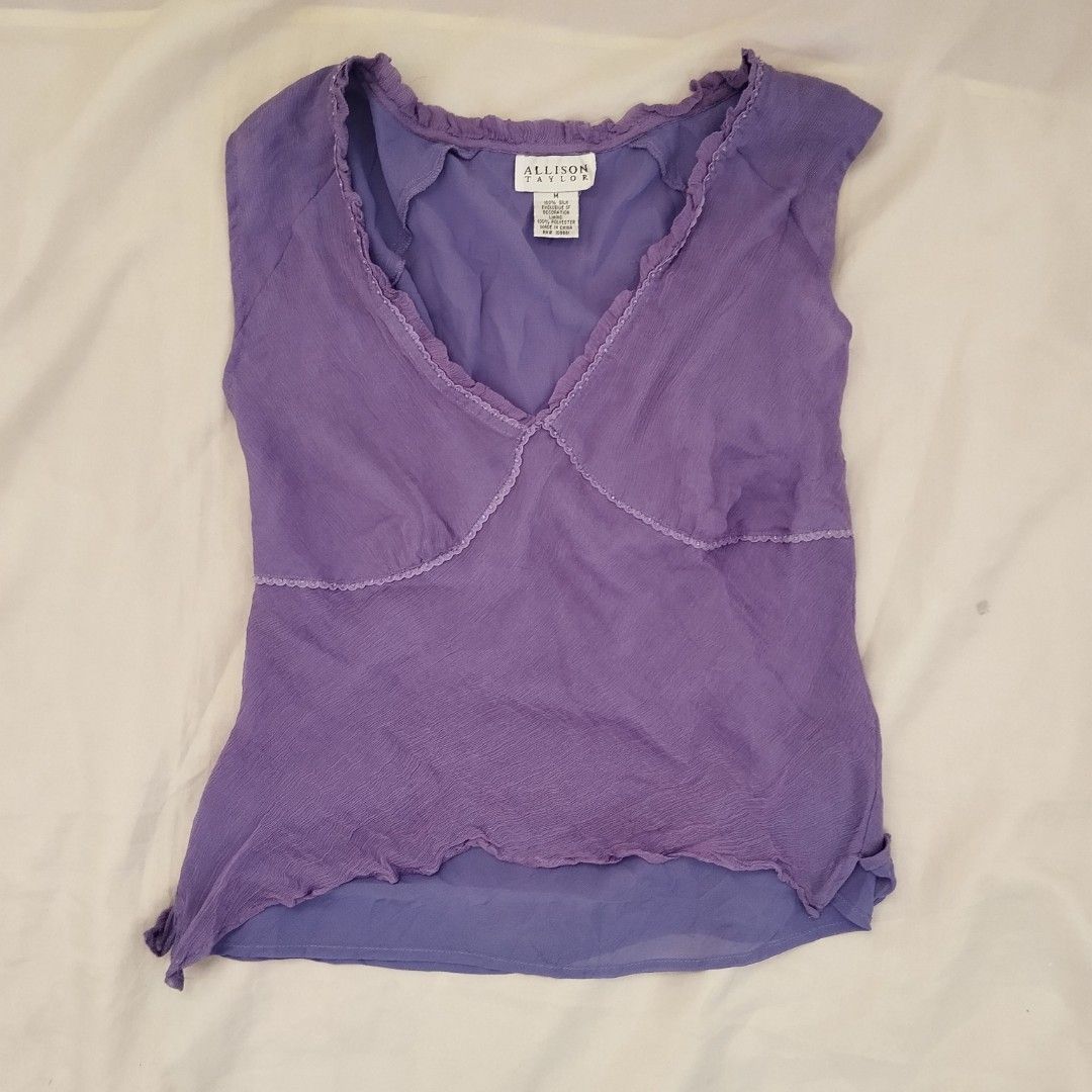 Y2k purple sleeveless top (Category: Blouses) located in Cavite. Submitted by chimone (Listing ID 1264341250, Image 1). Description: size: s-semi m mop gcash mod shopee co.