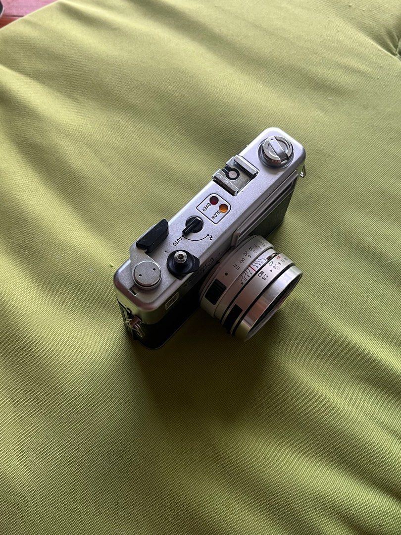 Yashica MG-1 (Category: Cameras) located in Bulacan. Submitted by jaysonbasay (Listing ID 1264265383, Image 3). Description: Selling this Yashica MG-1 that i bought last year. Needs CLA With Complete accesories (Case and Lens cap) RFS: Don’t have the time to repair it, also need funds Negotiable .