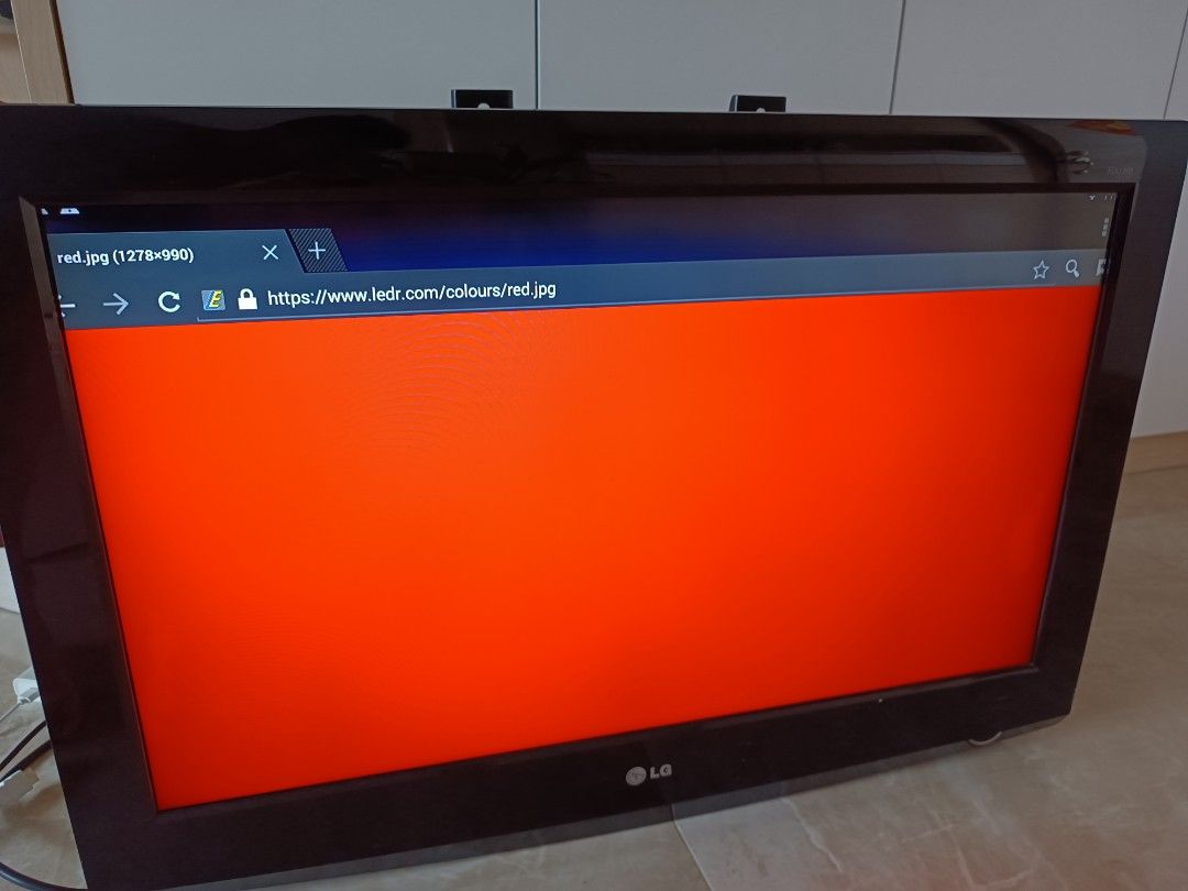 32 inch Non Smart LG TV, TV & Home Appliances, TV & Entertainment, TV