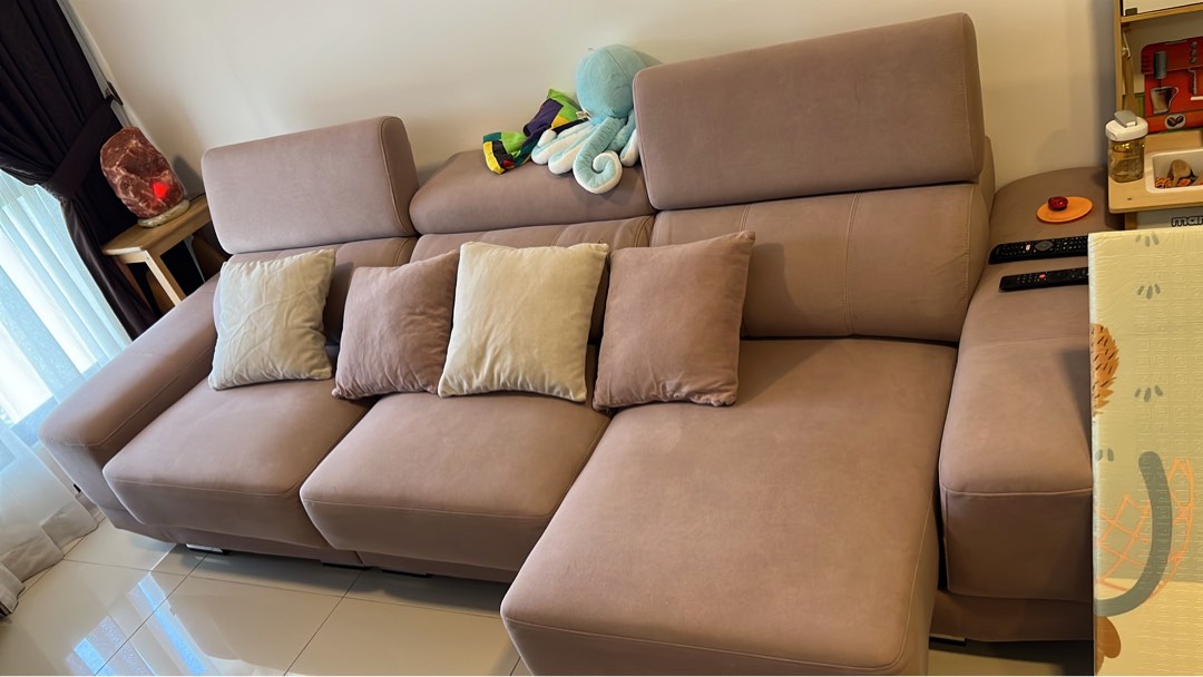 3 seater Sofa with extension, Furniture & Home Living, Furniture, Sofas