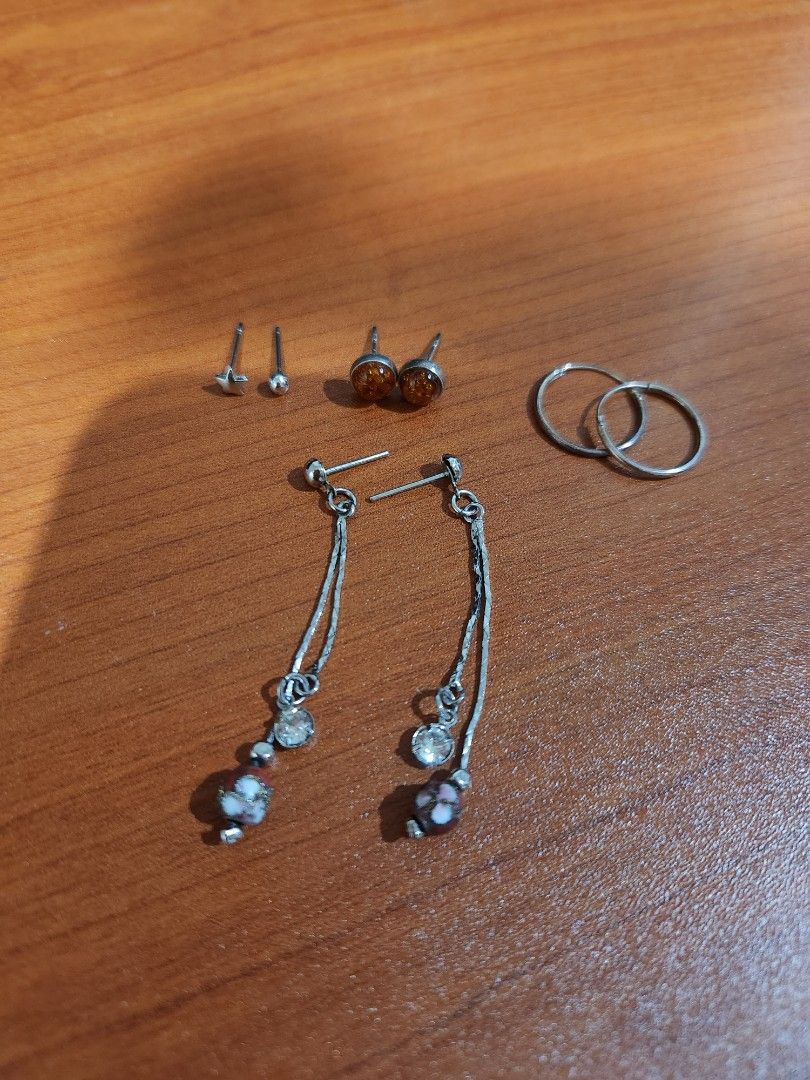 4 earrings, Women's Fashion, Jewelry & Organisers, Earrings on