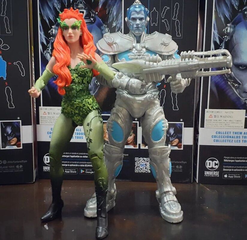 1997 Mr Freeze and Poison Ivy Toy BATMAN The Animated Series DC