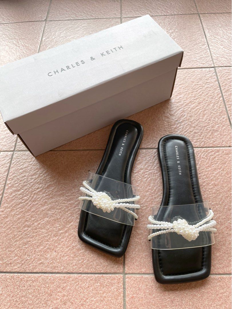 Sandal charles cheap and keith original