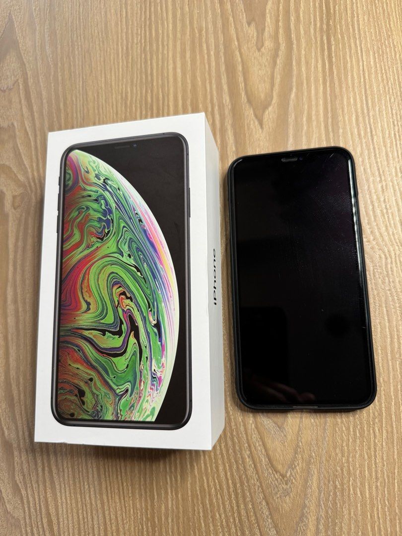 面交商品Apple iphone Xs Max 256GB 電池健康與充電87% 附原廠充電線