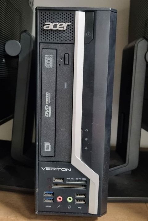 Acer i5 4th Gen Compact Desktop PC |i5-4590|4GB RAM|500GB HDD|SFF PC (Category: Desktops) located in Singapore. Submitted by daytech (Listing ID 1264590936, Image 3). Description: ✅ Ready Stock in SG ✅ Excellent Physical Condition ✅ Tested & Fully Functional ✅ One Month Warranty Wholesale pricing available for >3pcs ⛔ Fixed Price Payment via Atome (5% fee)/Paynow/Paylah/Bank Transfer No Cash on Delivery 🏪 Self Collection at S757022, 50 Gambas Cr