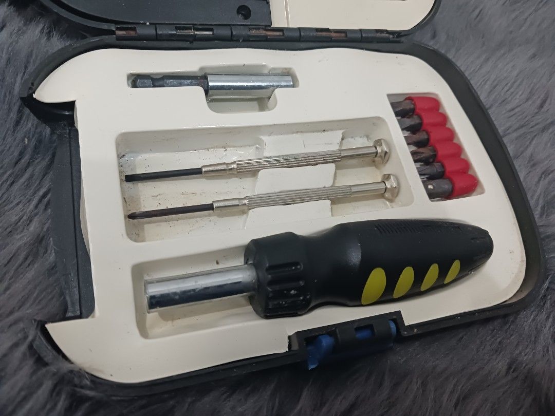 Affordable tool box, complete set 😉 (Category: Home Improvement Tools & Accessories) located in Bulacan. Submitted by afford.japan (Listing ID 1264563219, Image 3). Description: Japan Surplus.