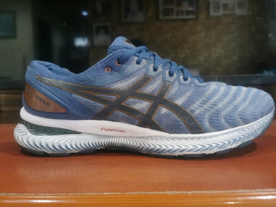 Gel nimbus online 22 glacier grey