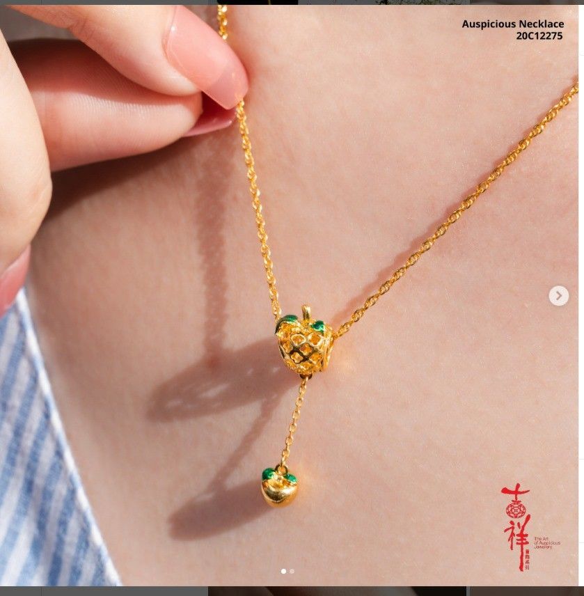 Poh kong deals key pendant