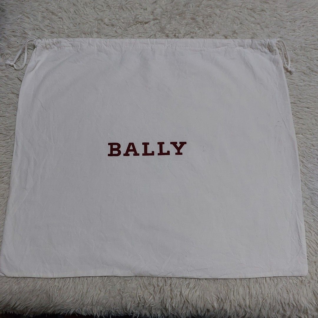 Authentic Bally dust bag 16x19 inches (Category: Luxury Bags & Wallets) located in Manila. Submitted by jfluxury.co (Listing ID 1264474670, Image 2). Description: excellent condition no flaws bought in Japan 🇯🇵 💯% Authentic. 😊 Money back guarantee. 😊 Clean and ready to use na po.