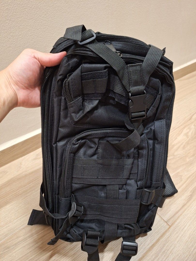 Backpack (Category: Backpacks) located in Singapore. Submitted by feichin (Listing ID 1264445264, Image 6). Description: .