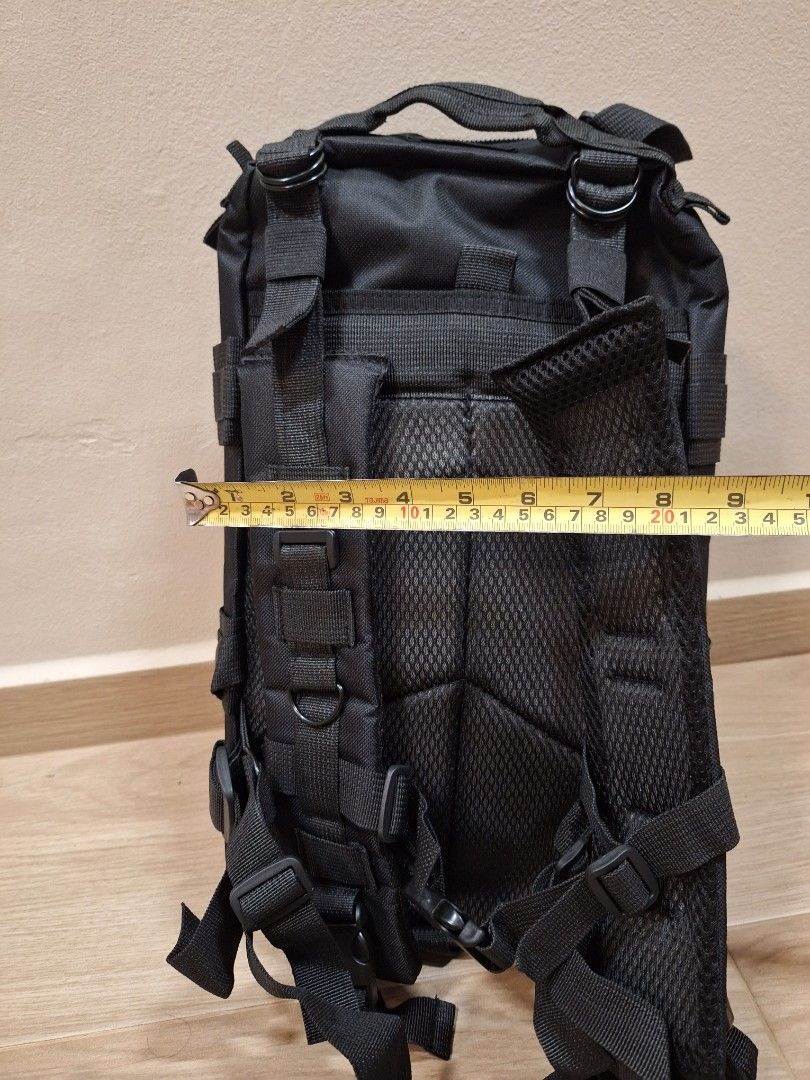 Backpack (Category: Backpacks) located in Singapore. Submitted by feichin (Listing ID 1264445264, Image 3). Description: .