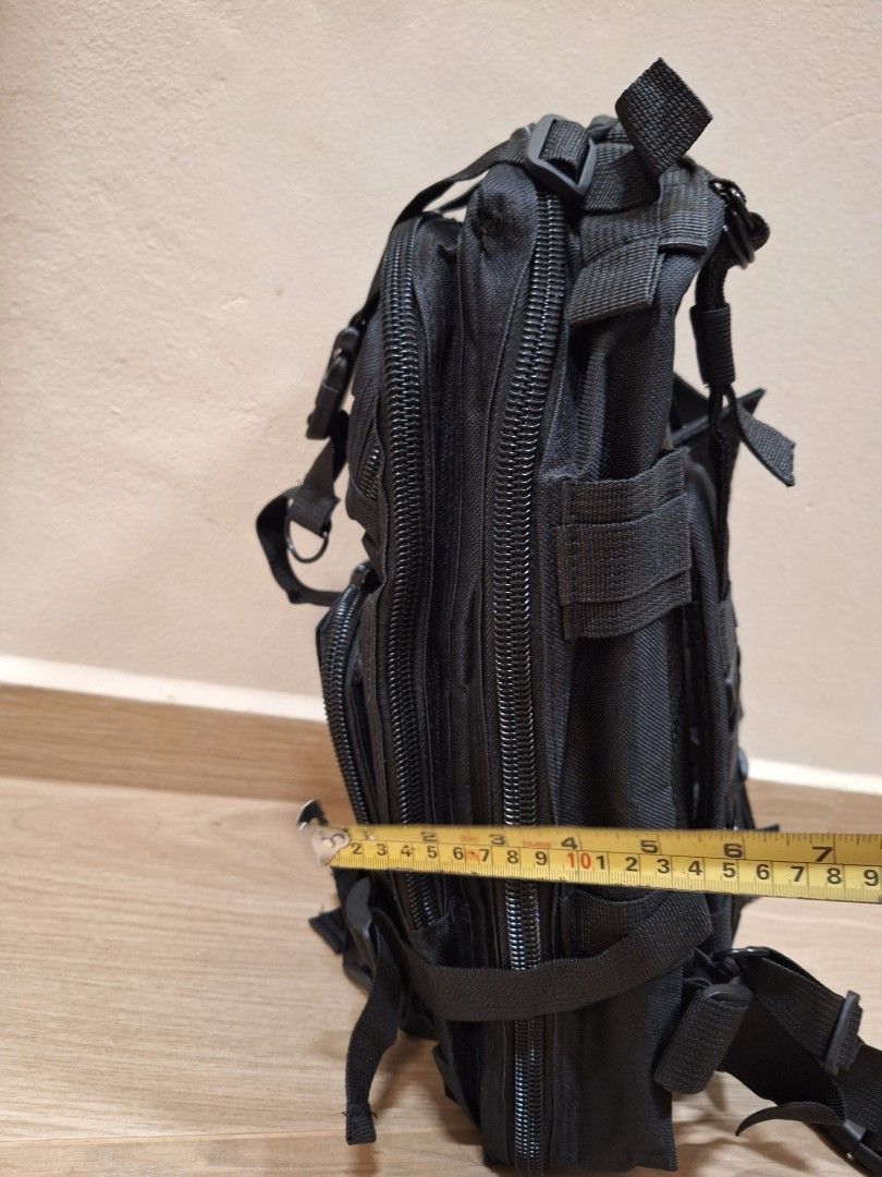 Backpack (Category: Backpacks) located in Singapore. Submitted by feichin (Listing ID 1264445264, Image 4). Description: .