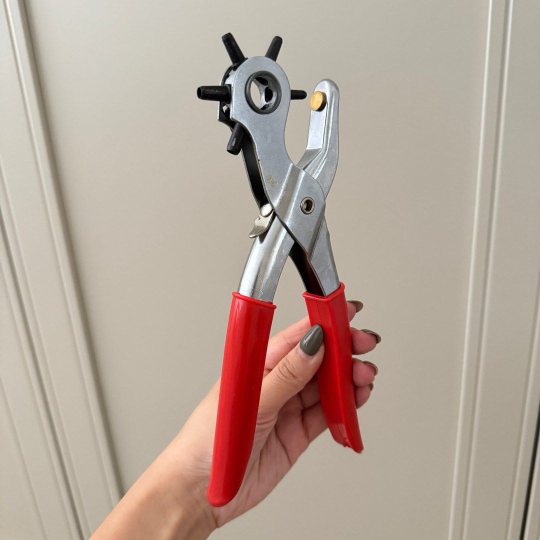 Belt Hole Punch, Furniture & Home Living, Home Decor, Other Home Decor
