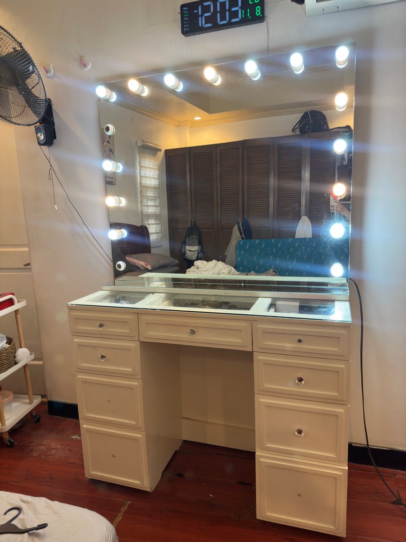 Big Vanity mirror with Furniture & Home Living, Furniture