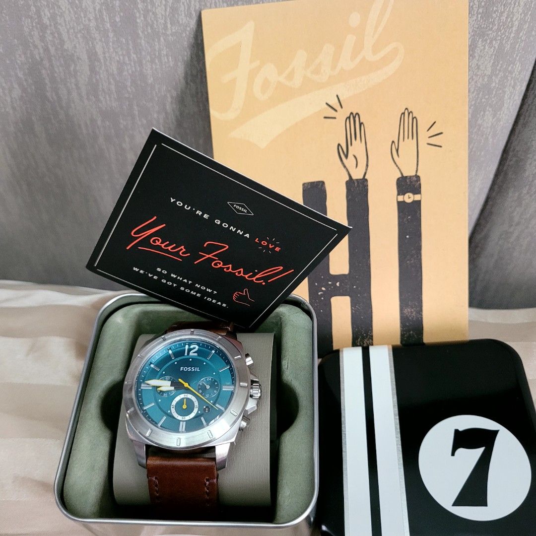 BNWT Fossil Privateer Chronograph Watch, Luxury, Watches on Carousell