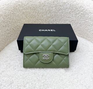 RARE* (FULL SET) Chanel Classic Flap Cardholder in White Caviar