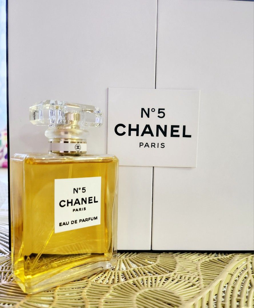 Chanel N5 Charm with Perfume 30ml - Authentic