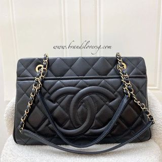Buy Chanel Timeless CC Chain Pochette Quilted Caviar Brown 2834301