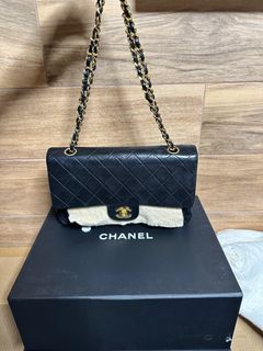 CHANEL SMALL FLAP