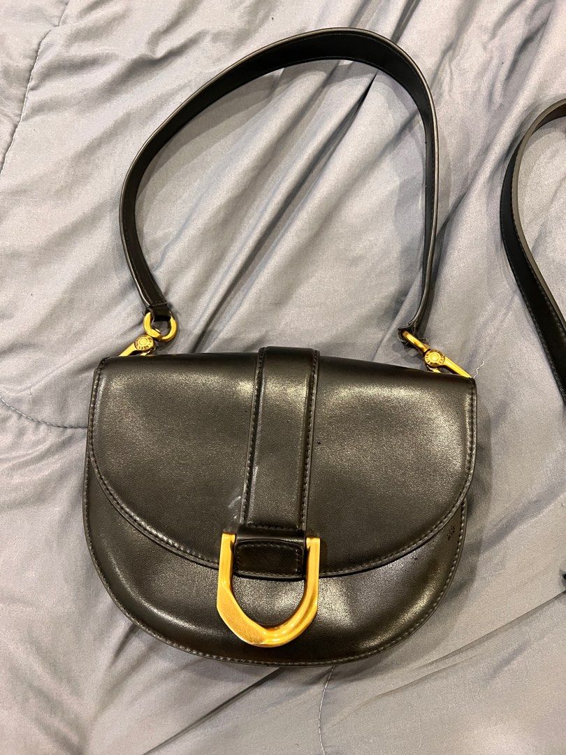 Charles and Keith AUTHENTIC shoulder bag black, Women's Fashion, Bags