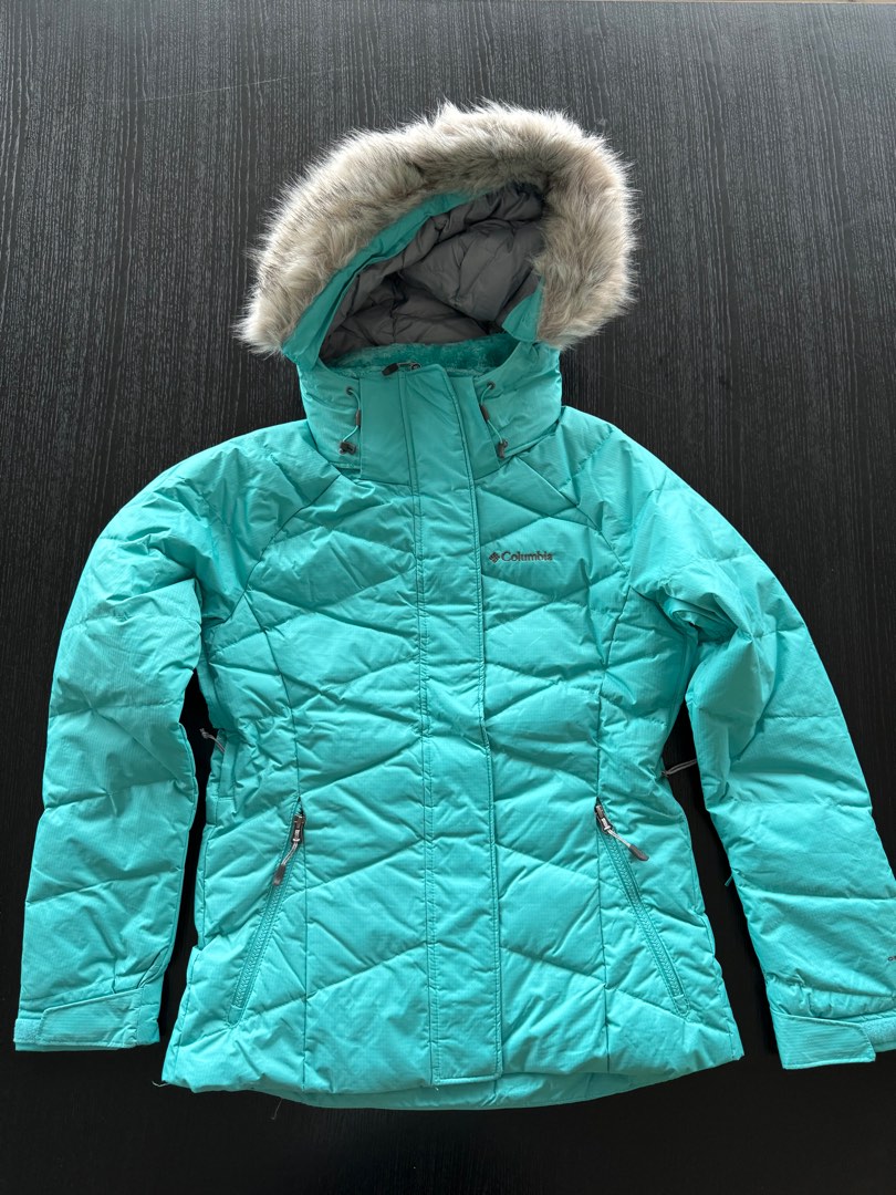 Columbia discount lady down