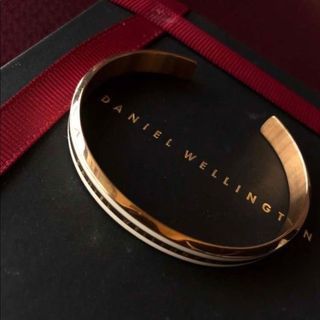 [SALE] Daniel Wellington Brand New Classic Bracelet