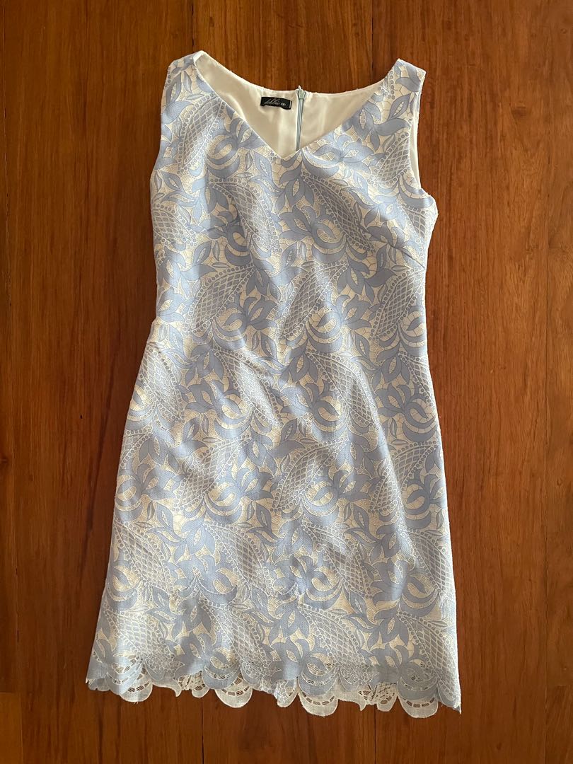 Debbie lace hot sale pencil dress