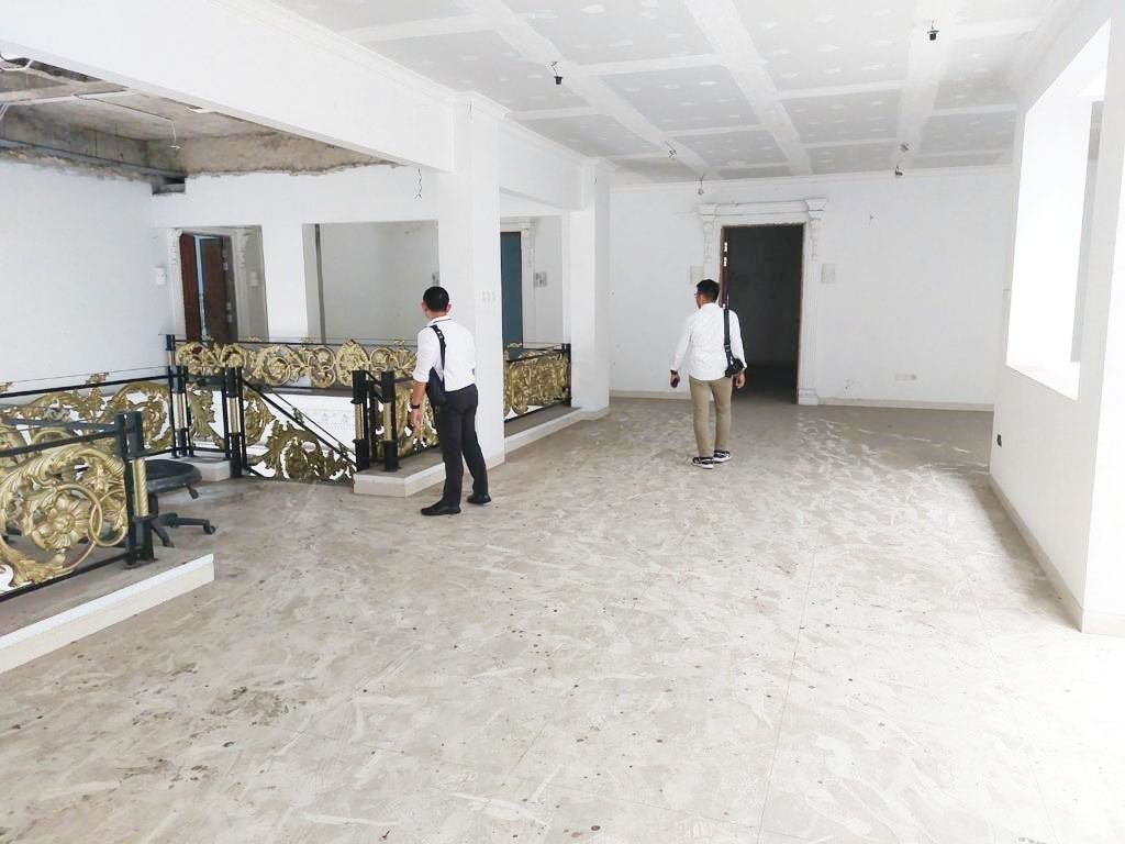 dijual_rumah_mewah_4_lantai_di_1699408163_84dd03b8_progressive
