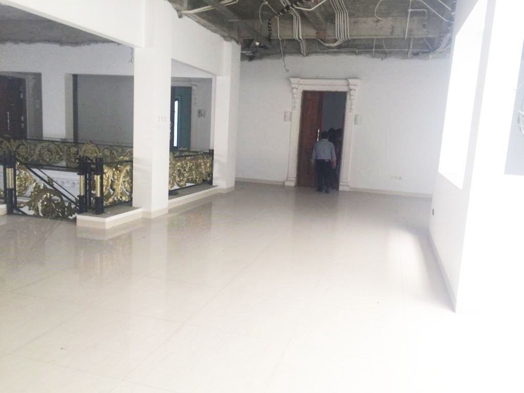 dijual_rumah_mewah_4_lantai_di_1699408163_bb170f97_progressive
