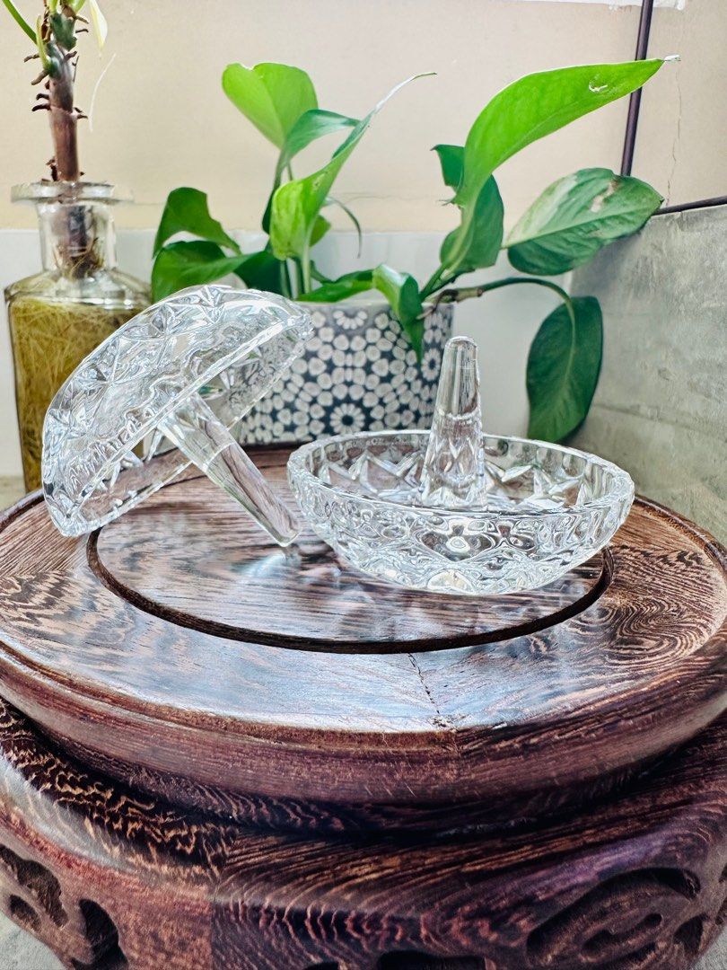 Antique ring sale holder dish