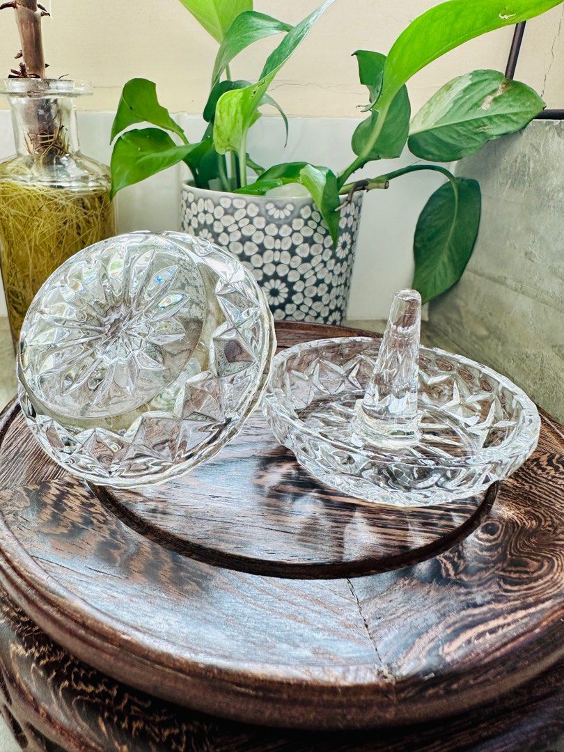 Vintage cheap ring holder