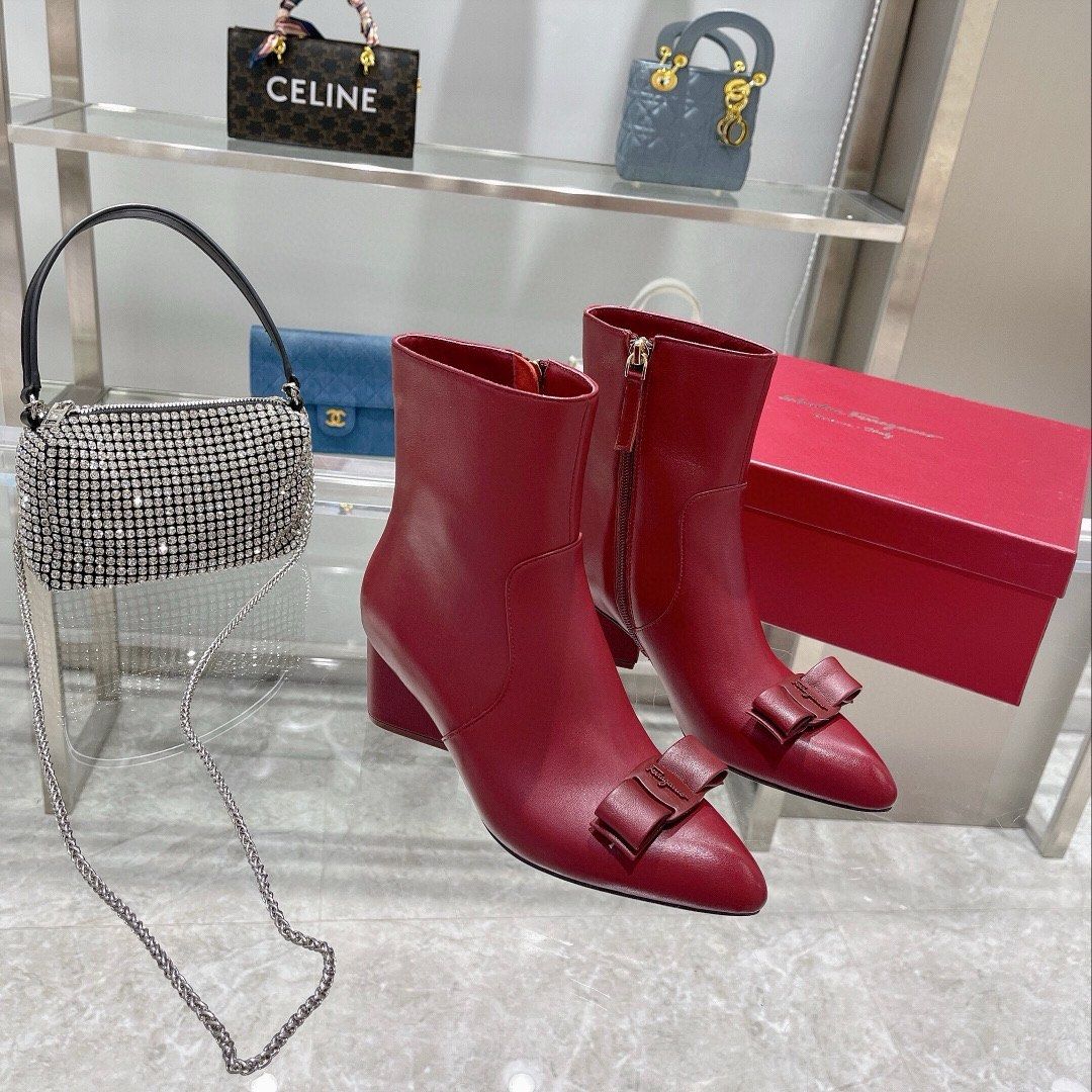 Boots online 5cm heel