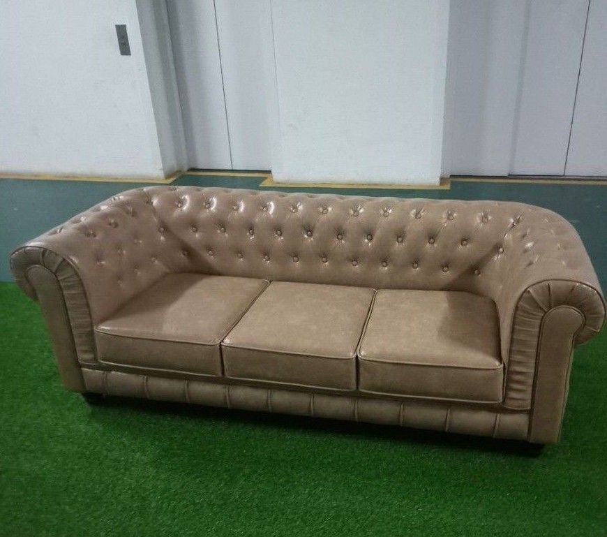 Benjamin classical sofa deals