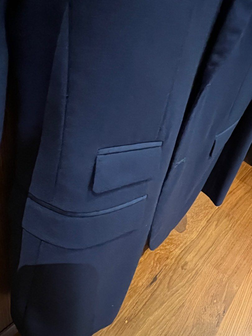 FRENCH CONNECTION Suit Jacket in Blue Size 44R Men s Fashion